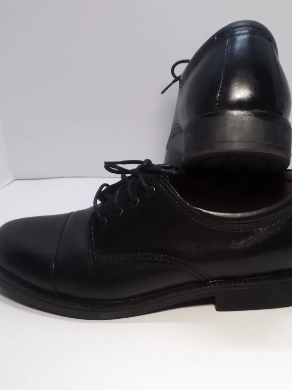 Dockers Black Cap-Toe Leather Derby Shoes Men's 11W